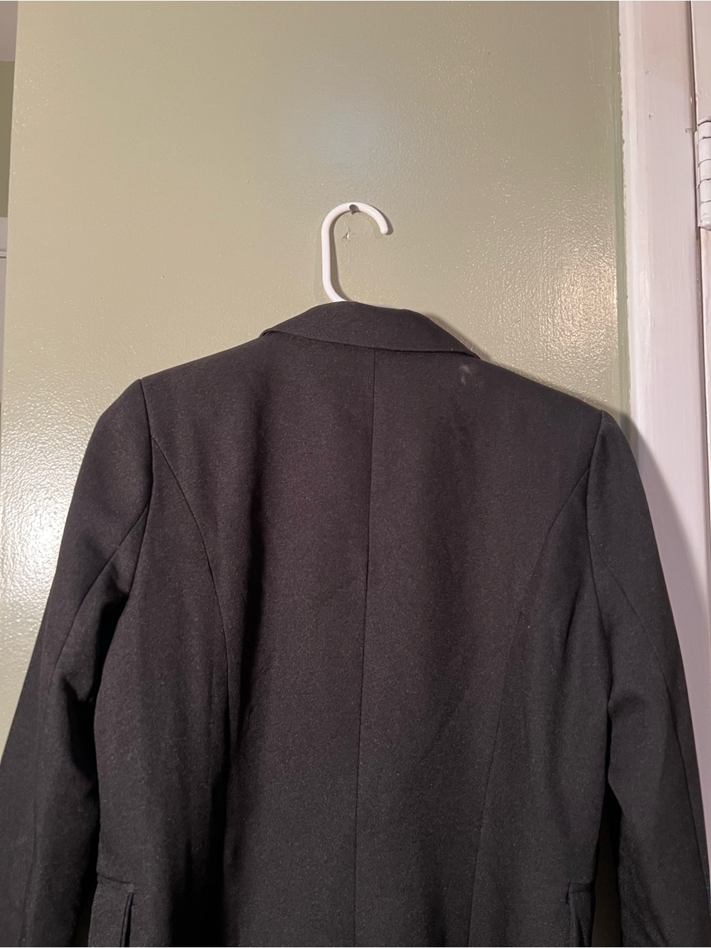 Lioness Women's Sz Medium Double Breasted Blazer with Gold Button Hardware Black - Picture 10 of 14